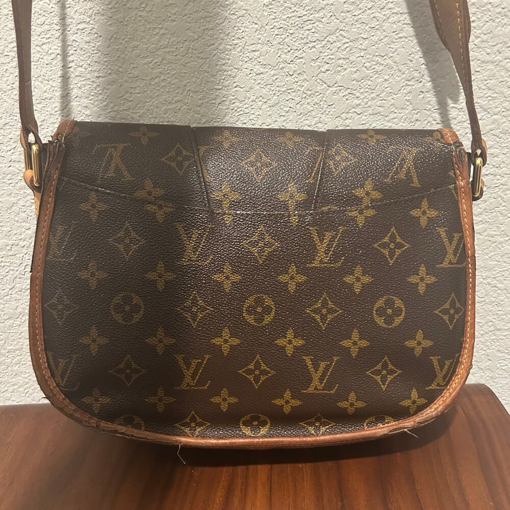 Louis Vuitton Monogram Menilmontant PM Crossbody Flap Bag with COA - Picture 2 of 15